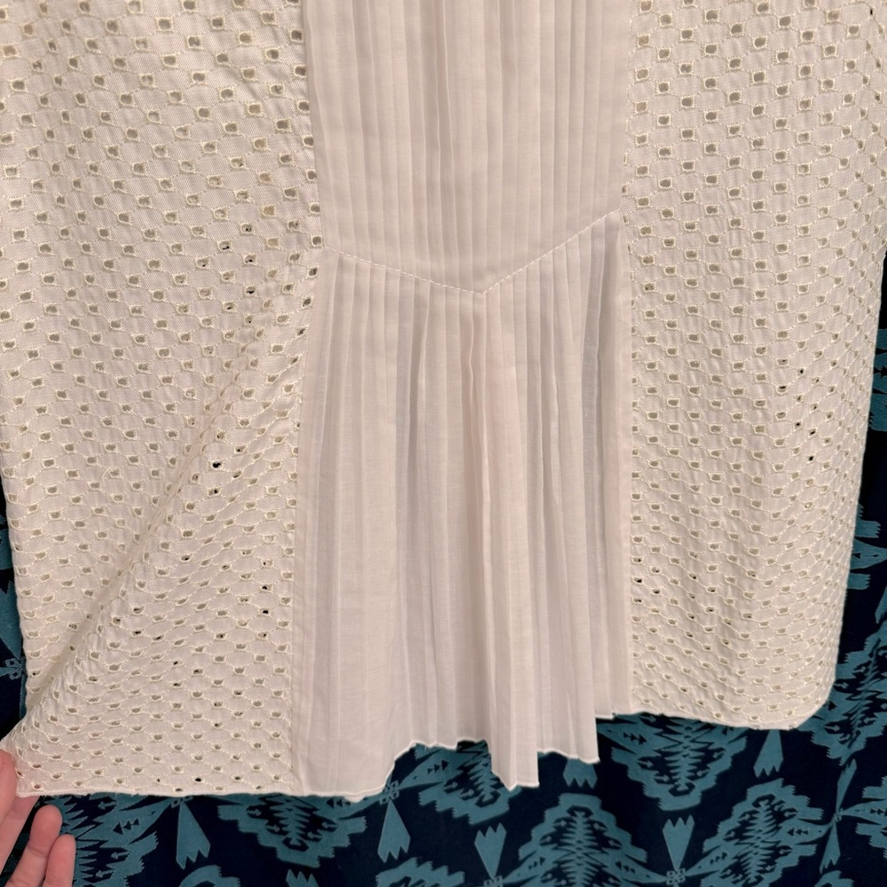 Tory Burch White Sleeveless Blouse - Picture 12 of 14